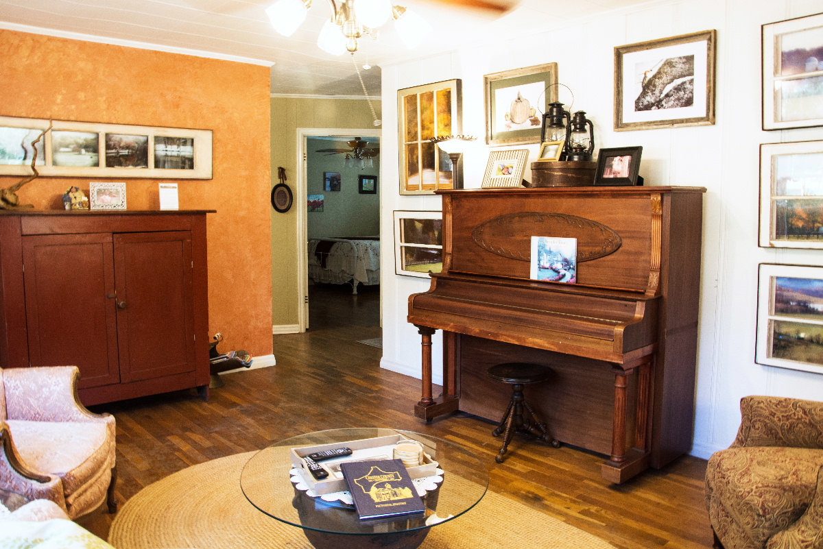 Stillwaters Farm, Henderson TN | Farm Stay USA