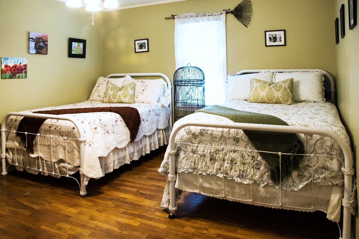 Stillwaters Farm, Henderson TN | Farm Stay USA